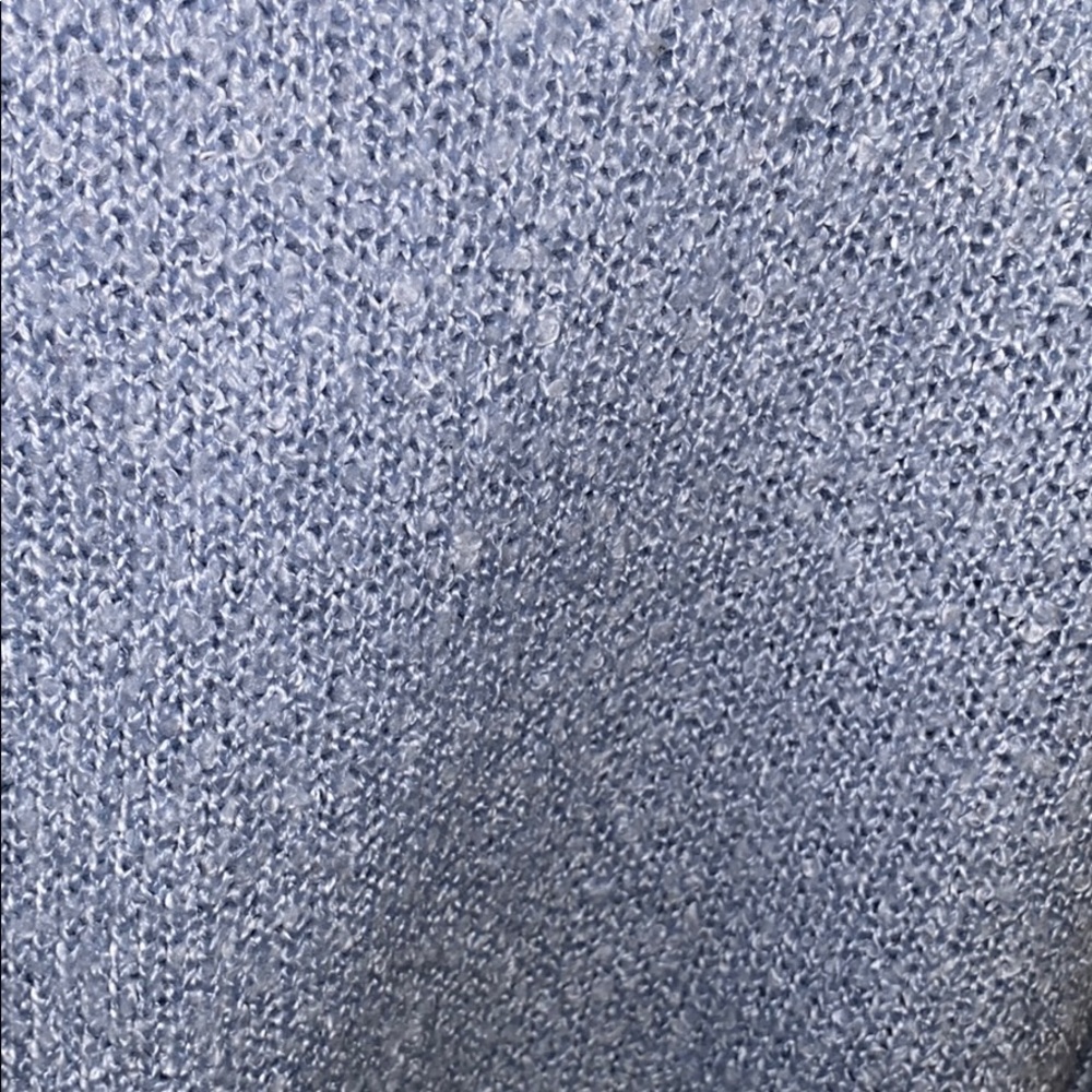 💙H&M light blue crop sweater👚 - Picture 3 of 4